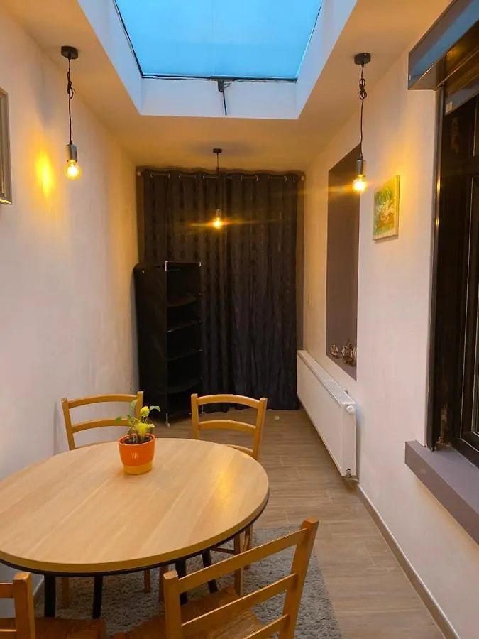 Superbe Appartement Charleroi 0*,  Belgium
